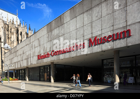 Museo Roemisch-Germanisches am Roncalliplatz in Koeln am Rhein, Renania settentrionale-Vestfalia Foto Stock