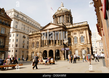 Municipio di Liverpool situato in corrispondenza della giunzione di Dale & Castle strade. Foto Stock