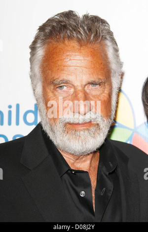 Jonathan Goldsmith CHLA del primo annuale di Grayson dono della Fondazione ha organizzato presso la Casa del Mar Santa Monica, California - 11.11.10 Foto Stock