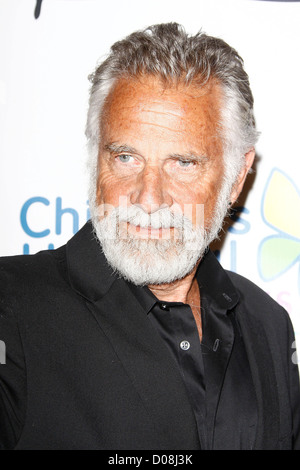 Jonathan Goldsmith CHLA del primo annuale di Grayson dono della Fondazione ha organizzato presso la Casa del Mar Santa Monica, California Foto Stock