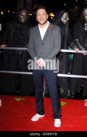 Matt Cardle prima mondiale di "Harry Potter ed il Deathly Hallows Parte 1" tenutasi presso l' Odeon Leicester Square - Arrivi Foto Stock