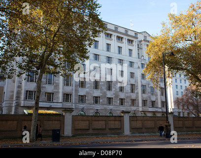 Curtis Green building in Whitehall, Londra è riferito a diventare nuova casa della Metropolitan Police HQ Foto Stock