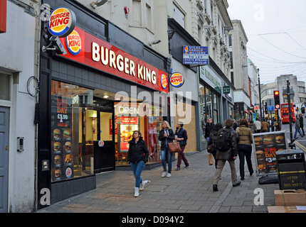 Burger King e un ristorante fast food e take away in North Street Brighton Regno Unito Foto Stock