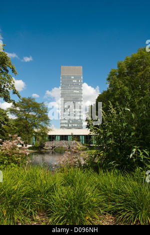 L'Arts Tower, l'Università di Sheffield, visto dal Weston Park, Sheffield South Yorkshire, Inghilterra. Foto Stock