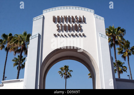 Arco all'ingresso agli Universal Studios di Los Angeles California USA STATI UNITI Foto Stock