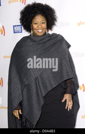 NaTasha Yvette Williams 9 Glaad annuale fuori asta - arrivi New York City, Stati Uniti d'America - 21.11.10 Foto Stock