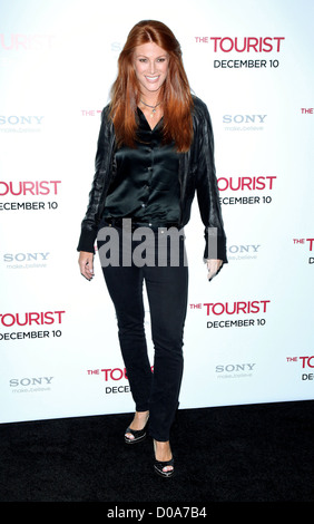 Angie Everhart premiere mondiale di "turista" tenutasi presso il Teatro Ziegfeld - Arrivi New York City, Stati Uniti d'America - 06.12.10 Foto Stock