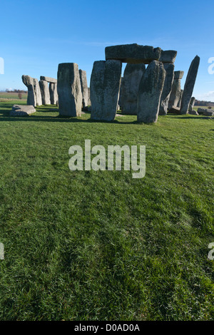 Stonehenge, antico patrimonio dell'umanità. Costruito circa 3100-1600BC, nel Wiltshire, Inghilterra. Foto Stock