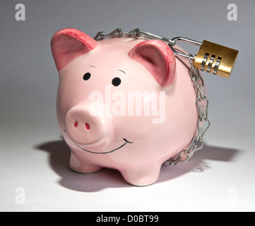 Salvadanaio risparmi bloccato Foto Stock