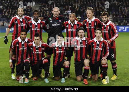 21.11.2012 ANDERLECHT, Belgio. AC Milan team prima della Champions League tra Anderlecht e AC Milan dal Constant Vanden Stock Stadium. Foto Stock