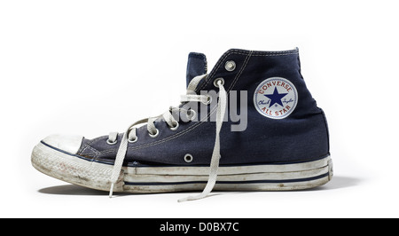 Converse All Star scarpe retrò scarpe da basket classico elegante scarpe alla moda di tela pack shot tagliare tutte le star converse allstar Foto Stock