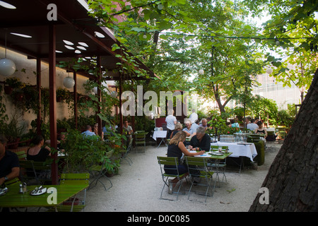 Österreich, Wien 7, Glacis Beisl, Museumsquartier, Foto Stock