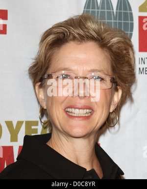 Annette Bening Internazionale delle Donne Media Foundation il coraggio di giornalismo Awards tenutosi presso il Beverly Hills Hotel Beverly Foto Stock