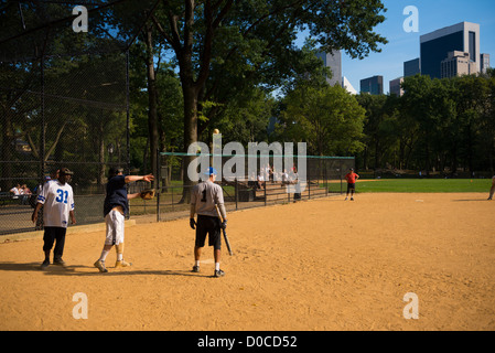 Baseball gioco in Central Park di New York Foto Stock