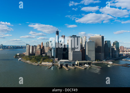 Porta Sud, Battery Park e il Quartiere Finanziario di Manhattan antenna Foto Stock