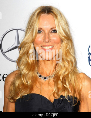 Alana Stewart la XXXII giostra annuale di speranza sfera mantenuta presso il Beverly Hilton hotel - gli arrivi di Los Angeles, California - Foto Stock