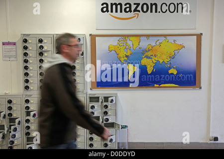 HUB LOGISTICO DEL INTERNET SALES CORPORATION AMAZON.COM SARAN LOIRET Foto Stock