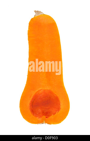 Sezione trasversale di una zucca con semi rimosso, isolato su uno sfondo bianco. Foto Stock