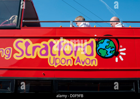Open-top tour bus, Stratford-upon-Avon, Regno Unito Foto Stock