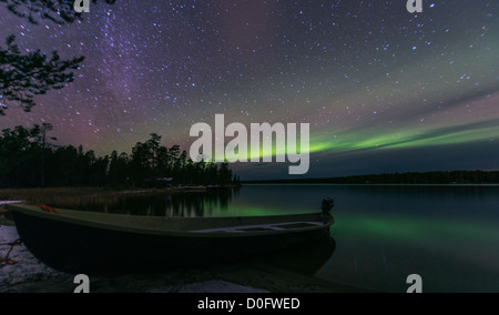 Northern Light o Aurora Boreale Nellim vicino lago Inari Lapponia Finlandia Foto Stock