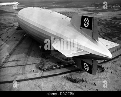 Hindenburg nel New Jersey dopo il primo viaggio attraverso l'Oceano Atlantico Foto Stock