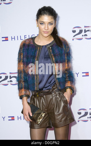 Jessica Szohr Tommy Hilfiger XXV Anniversario celebrazione presso il Metropolitan Opera di New York City, Stati Uniti d'America - 12.09.10 Foto Stock