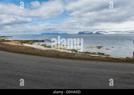 Indirizzare uno, National Highway, Isafjordur, Islanda Foto Stock