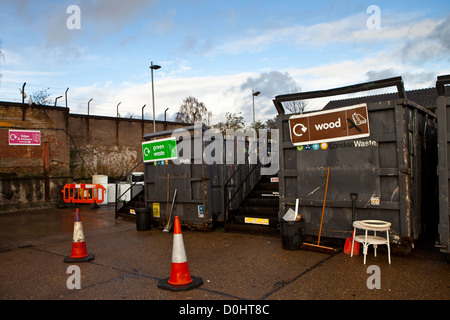 Hornsey Rifiuti domestici Centro di riciclaggio, Haringey Foto Stock