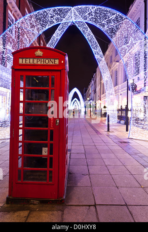 Le luci di Natale a South Molton Street a Londra. Foto Stock