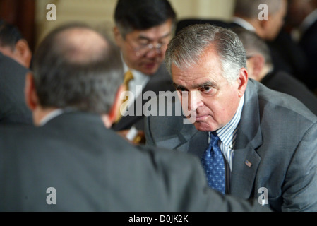 Segretario Lahood il Presidente Usa Barack Obama tiene una conferenza stampa presso la Casa Bianca per confermare le dimissioni di Rahm Foto Stock