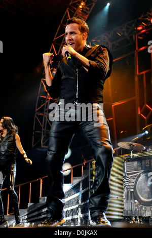 Howie Dorough dei Backstreet Boys, eseguire sul palco della Molson anfiteatro canadese di Toronto Canada - 14.08.10 Foto Stock