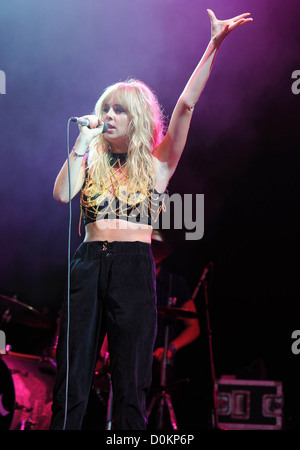 Diana Vickers V Festival 2010 tenutasi a Hylands Park - Prestazioni - Giorno Due Chelmsford, Inghilterra - 22.08.10 Foto Stock