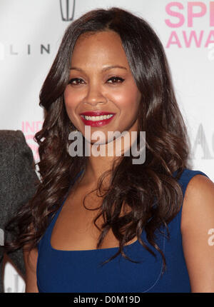 ZOE SALDANA 2013 film indipendente di Spirit Awards - CANDIDATURE DI LOS ANGELES CALIFORNIA USA 27 Novembre 2012 Foto Stock