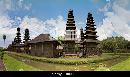 Vista panoramica del tempio reale Pura Taman Ayun, Mengwi, Bali, Indonesia Foto Stock