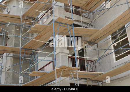 Moderno edificio di appartamenti in costruzione Foto Stock
