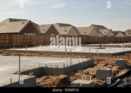 Nuova Proprietà Home Fondazione costruzione con soletta in calcestruzzo Foto Stock