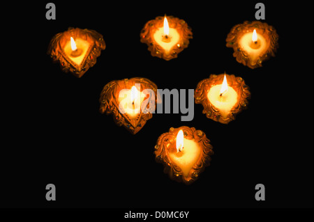 Elevato angolo di visione del Diwali lampade a olio Foto Stock