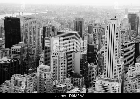 Angolo di alta vista dei grattacieli Manhattans Foto Stock