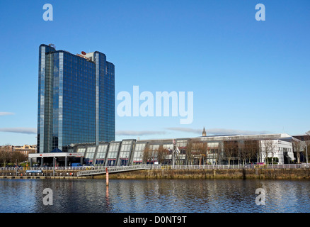 Crowne Plaza Hotel sul fiume Clyde a Glasgow Scozia Scotland Foto Stock