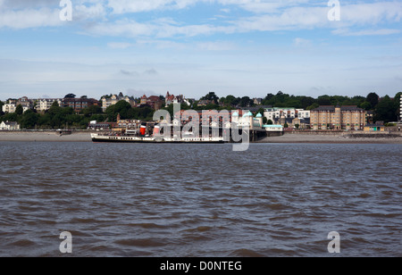 La Waverley Battello a vapore - presso il molo Penarth Galles del Sud Foto Stock