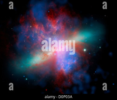 M82 nei colori dell'Arcobaleno. Foto Stock