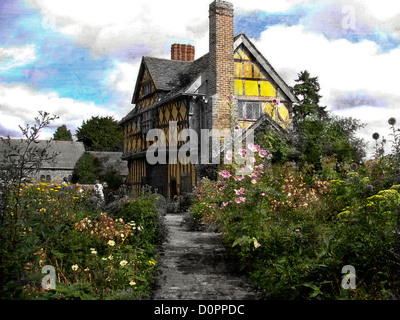 Paese di lingua inglese cottage gatehouse Stokesay Castle modificato per sembrare vecchia lastra fotografica e colorised Foto Stock
