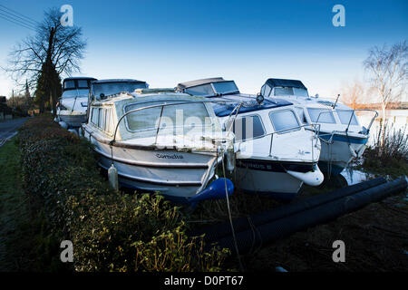 Bredon Marina sul fiume Avon, Gloucestershire durante il mese di novembre 2012 inondazioni. Regno Unito. Foto Stock