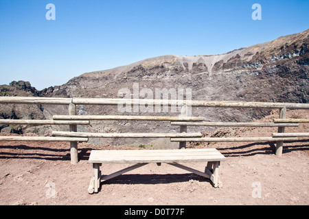 Banco anteriore nel cratere del Vesuvio Foto Stock