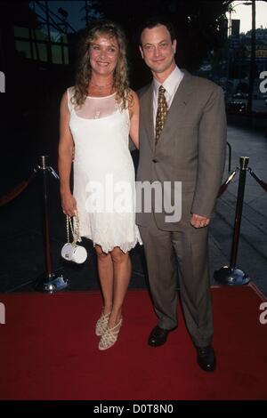 GARY SINISE con sua moglie Moira Harris.George Wallace premiere TNT Prod. 1997.k9526LR.(Immagine di credito: © Lisa Rose/Globe foto/ZUMAPRESS.com) Foto Stock