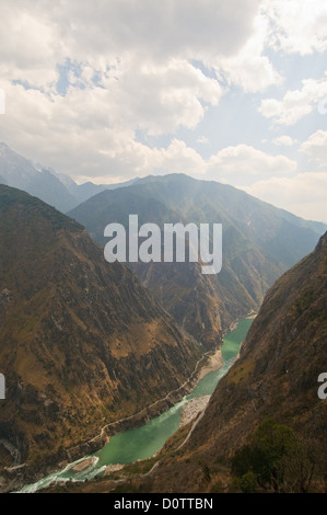 Tiger saltando gorge, Yunnan, Cina Foto Stock