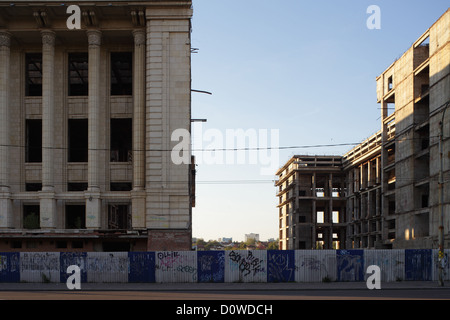 Bucarest, Romania, che è ancora in costruzione Dambovita Center Foto Stock