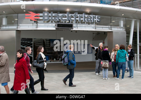 La nuova stazione di Blackfriars ingresso sud, Londra, Regno Unito Foto Stock