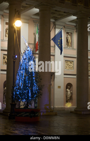 Natale a Trieste, Italia la famosa piazza della città. Foto Stock