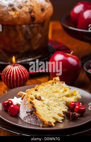 Fette di panettone - Italiano tradizionale torta di Natale Foto Stock